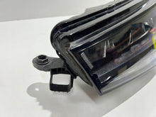 Laden Sie das Bild in den Galerie-Viewer, Frontscheinwerfer Skoda Fabia IV 6VB941015 LED Links Scheinwerfer Headlight SCH6013336997pl