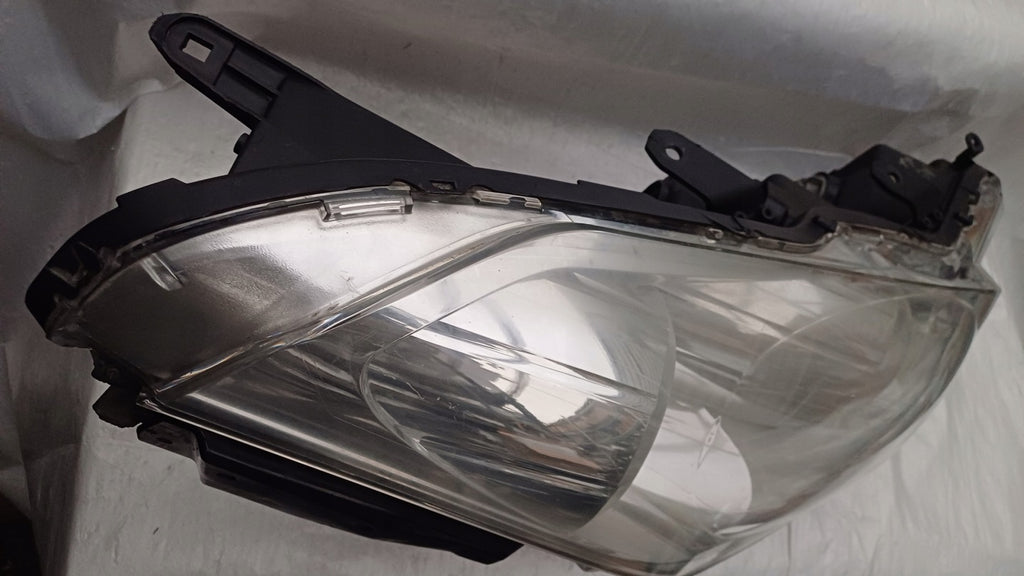 Frontscheinwerfer Citroën C-Crosser 4007 Xenon Rechts Scheinwerfer Headlight SCH4133810179qr