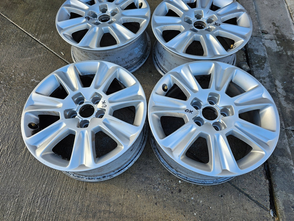 4x Alufelge 15 Zoll 6.5" 5x100 34ET Glanz Silber 8X0601025 Audi A1 Rim Wheel