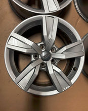 Laden Sie das Bild in den Galerie-Viewer, 4x Alufelge 16 Zoll 7.0" 5x112 35ET Glanz Silber 8W0601025A Audi B8 I Rim Wheel FEL2291426847em