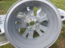 Load image into Gallery viewer, 1x Alufelge 16 Zoll 6.5" 5x108 47ET 9816963177 Citroën Berlingo Partner FEL2996900267of