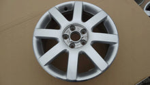 Load image into Gallery viewer, 1x Alufelge 17 Zoll 1K0601025N VW Golf V Rim Wheel