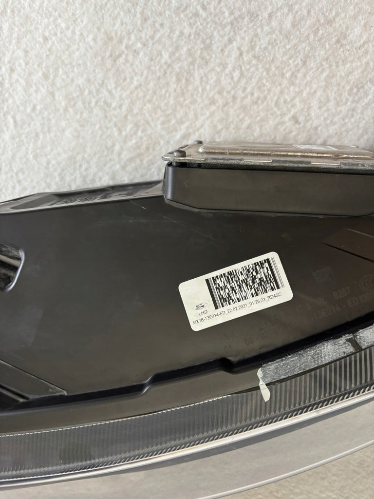 Frontscheinwerfer Ford Focus MX7B-13E014-ED Rechts Scheinwerfer Headlight SCH8109125622yy