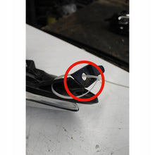 Laden Sie das Bild in den Galerie-Viewer, Frontscheinwerfer Peugeot 407 TTI12366 Links Scheinwerfer Headlight SCH2173819101dd