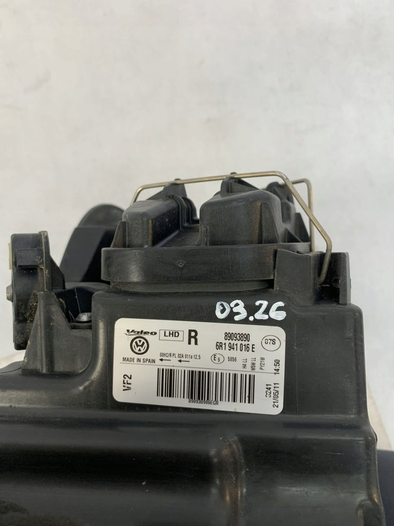 Frontscheinwerfer VW Polo 6R1941016E Rechts Scheinwerfer Headlight SCH7177167154xx