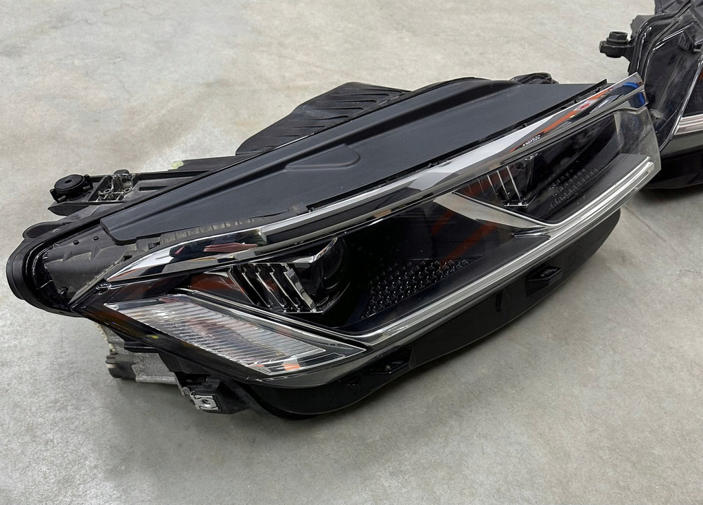 Frontscheinwerfer VW Touareg 761941036B 761941035B Full LED Ein Satz Headlight