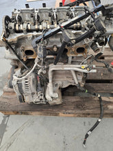 Laden Sie das Bild in den Galerie-Viewer, Motor Jeep Compass P68252247AA 2.4 44TKm 2017 Benzin Engine Komplett MOT9444635423ek