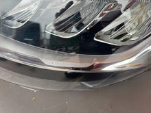 Laden Sie das Bild in den Galerie-Viewer, Frontscheinwerfer Mercedes-Benz Sprinter A9109069900 Links Headlight SCH6480982159yp