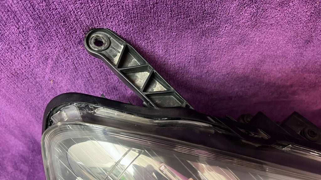 Frontscheinwerfer Opel Zafira B 301214282 Xenon Ein Stück (Rechts oder Links)