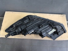Load image into Gallery viewer, Frontscheinwerfer Hyundai Tucson 92102D7100 LED Rechts Scheinwerfer Headlight SCH5556764363zr