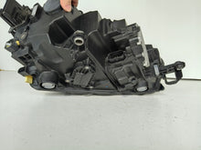 Laden Sie das Bild in den Galerie-Viewer, Frontscheinwerfer Skoda Scala 657941015A Full LED Ein Stück (Rechts oder Links) SCH6863233561bh