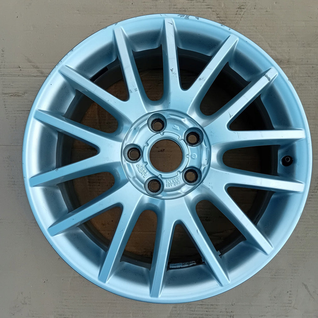 1x Alufelge 17 Zoll 7.0" 5x112 54ET Glanz Silber 1K0601025 VW Golf V Rim Wheel