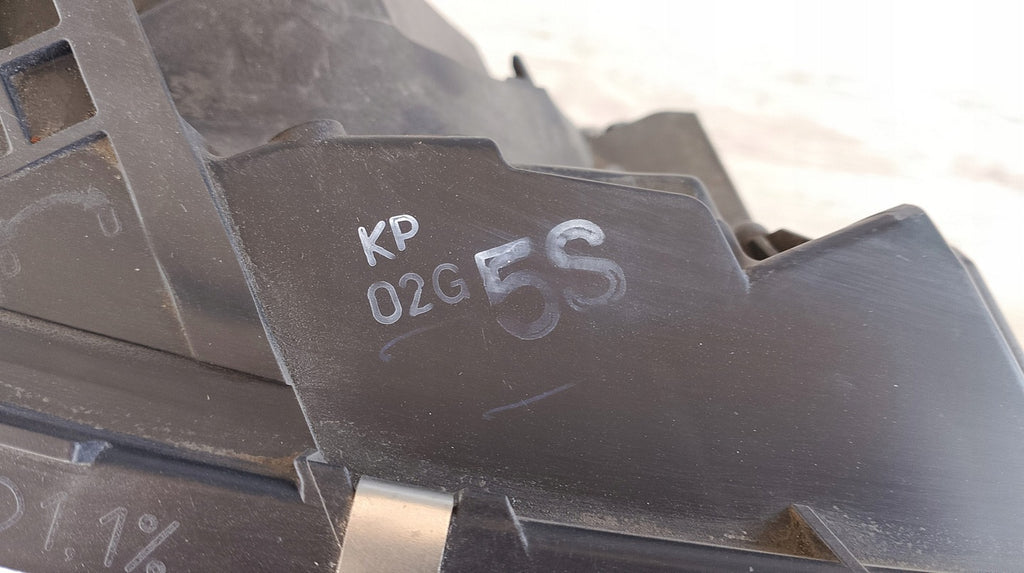 Frontscheinwerfer Mitsubishi Eclipse Cross 92102-H892102-H8 LED Rechts Headlight