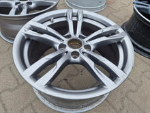 Laden Sie das Bild in den Galerie-Viewer, 1x Alufelge 18 Zoll 8.5&quot; 5x112 47ET Glanz Graphit 7852492 BMW 3 F30 F31
