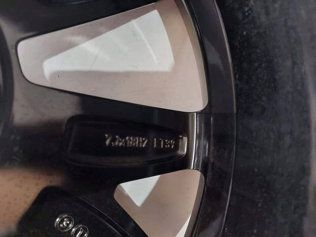 1x Alufelge 18 Zoll 7.0" 5x100 39ET 2GM601025P VW T-Cross Rim Wheel