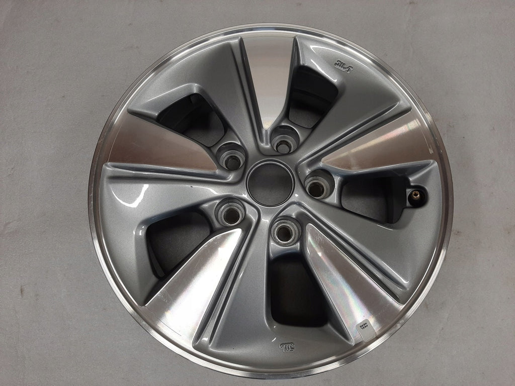 1x Alufelge 15 Zoll 6.0" 5x114.3 45ET Glanz 4FA1A Nissan Leaf Ze0 Ze1 Pulsar