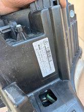 Load image into Gallery viewer, Frontscheinwerfer Mercedes-Benz A9618205239 Xenon Links Scheinwerfer Headlight SCH9439453804lf