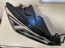 Laden Sie das Bild in den Galerie-Viewer, Frontscheinwerfer Seat Tarraco 5FJ941008J LED Rechts Scheinwerfer Headlight SCH9399254950sl