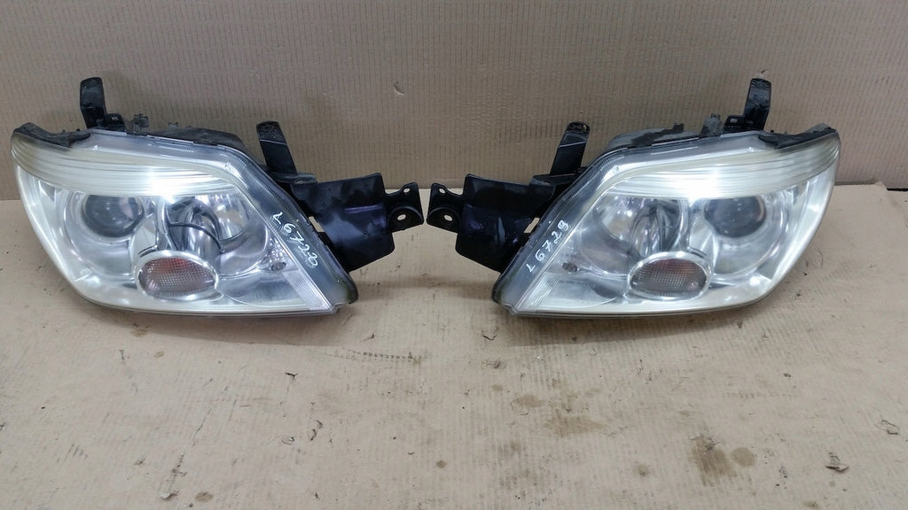 Frontscheinwerfer Mitsubishi I W Ein Satz Scheinwerfer Headlight