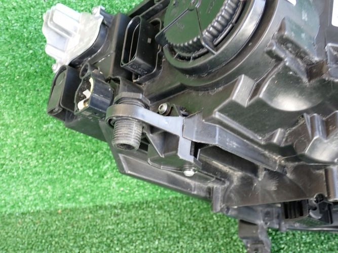 Frontscheinwerfer Seat Leon 90100839 Links Scheinwerfer Headlight