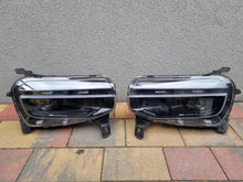 Laden Sie das Bild in den Galerie-Viewer, Frontscheinwerfer Jeep I 522187150 LED Ein Satz Scheinwerfer Headlight SCH5617571675bo