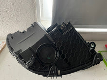Laden Sie das Bild in den Galerie-Viewer, Frontscheinwerfer Mercedes-Benz W206 A2069066104 Links Scheinwerfer Headlight SCH9113220090eh