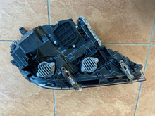 Laden Sie das Bild in den Galerie-Viewer, Frontscheinwerfer BMW G11 G12 Rechts Scheinwerfer Headlight SCH9131233970nw