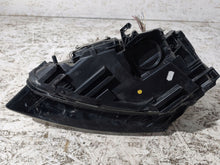 Laden Sie das Bild in den Galerie-Viewer, Frontscheinwerfer Audi Q5 8R0941044E Rechts Scheinwerfer Headlight SCH9343249953sf