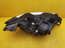 Laden Sie das Bild in den Galerie-Viewer, Frontscheinwerfer VW I 14B941035A LED Ein Stück (Rechts oder Links) Headlight SCH2169960960dt