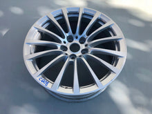 Load image into Gallery viewer, 1x Alufelge 18 Zoll 8.0" 5x112 30ET 6861224 BMW G30 G32 G11 Rim Wheel FEL4087828171zo
