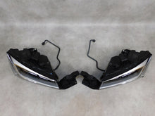 Laden Sie das Bild in den Galerie-Viewer, Frontscheinwerfer Audi Q2 81A941011 LED Ein Stück (Rechts oder Links) Headlight