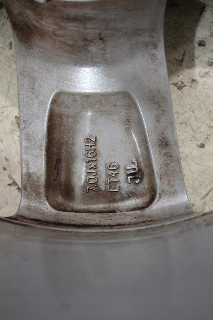 1x Alufelge 16 Zoll 7.0" 5x100 46ET 6V0601025 Skoda Fabia Rim Wheel