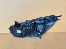 Laden Sie das Bild in den Galerie-Viewer, Frontscheinwerfer Renault Clio IV 260106624R FALSE Scheinwerfer Headlight SCH8193148322oq