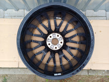 Laden Sie das Bild in den Galerie-Viewer, 1x Alufelge 19 Zoll 8.0" 5x112 45ET 81A601025AB Audi Rim Wheel FEL1247020702rj