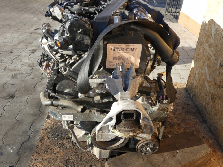 Motor Ford Transit Courier KKDA XVCE 1.5 100PS 74kW 71TKm 2018 Diesel Komplett MOT1491520458rb