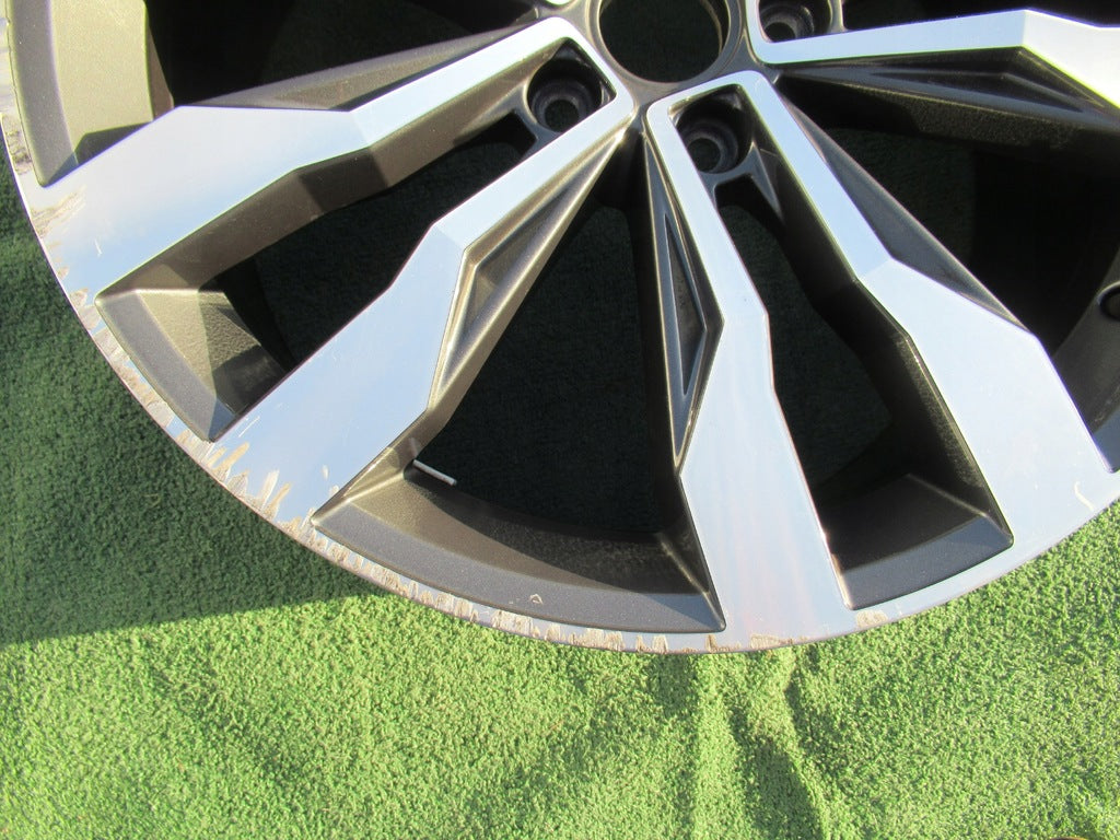 1x Alufelge 19 Zoll 8.0" 5x112 47ET Glanz Grau 2GA601025 Mg T-Roc Rim Wheel FEL6827474227jw