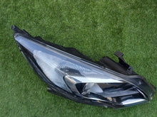 Laden Sie das Bild in den Galerie-Viewer, Frontscheinwerfer Opel Zafira C 13399859RH Rechts Scheinwerfer Headlight SCH9979856911lt