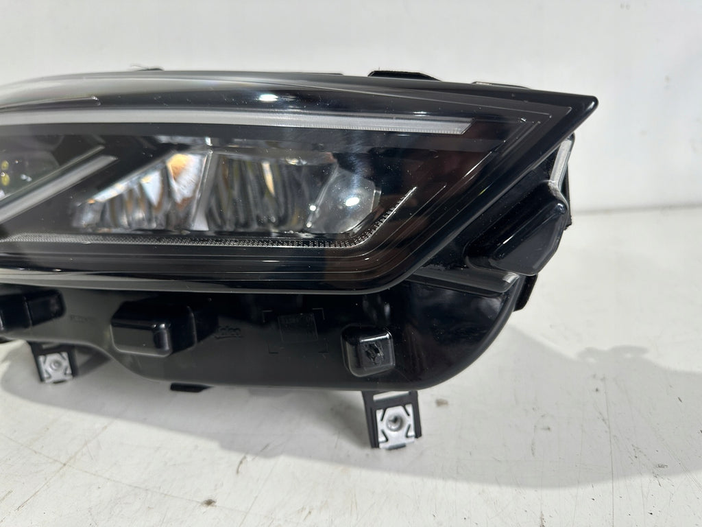 Frontscheinwerfer Seat Tarraco 5FJ941008K Rechts Scheinwerfer Headlight SCH6045470108xr
