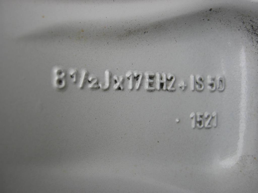 1x Alufelge 17 Zoll 8.5" 5x120 50ET 8771256 BMW E85 Rim Wheel FEL4993493302gz