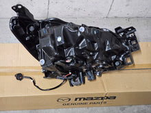 Laden Sie das Bild in den Galerie-Viewer, Frontscheinwerfer Mazda KB8N51030 LED Ein Stück (Rechts oder Links) Headlight