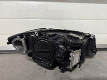 Laden Sie das Bild in den Galerie-Viewer, Frontscheinwerfer BMW 5 F11 F10 7203251 Xenon Links Scheinwerfer Headlight SCH2600855662mv