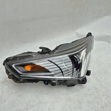 Load image into Gallery viewer, Frontscheinwerfer Toyota Aygo Links Scheinwerfer Headlight SCH9262683028ln