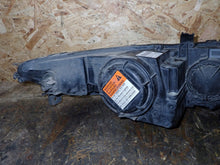 Laden Sie das Bild in den Galerie-Viewer, Frontscheinwerfer Honda Civic VIII 33150-SMG-E122-M1 Links Headlight