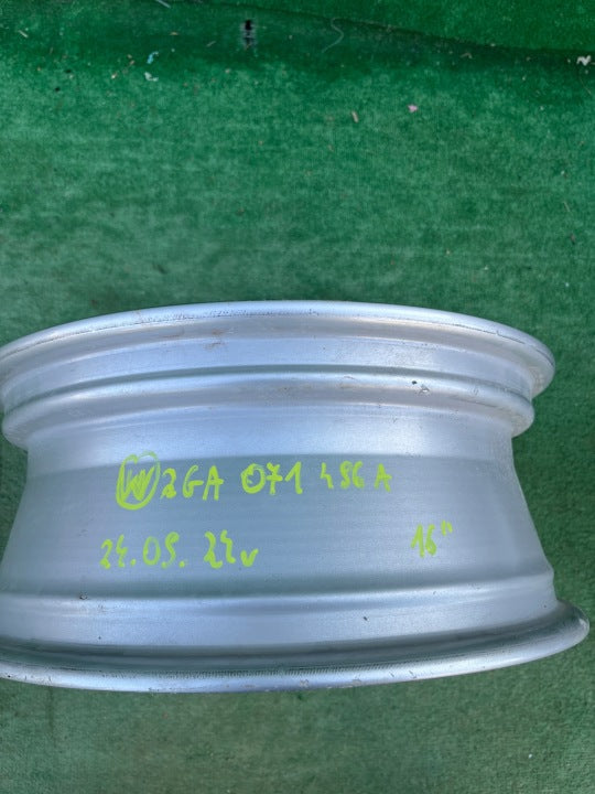 1x Alufelge 16 Zoll 6.0" 5x112 43ET Glanz Silber 2GA071496A VW T-Roc I Rim Wheel FEL8897686499nf