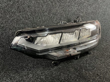 Laden Sie das Bild in den Galerie-Viewer, Frontscheinwerfer VW Passat B8 3G1941035P Links Scheinwerfer Headlight