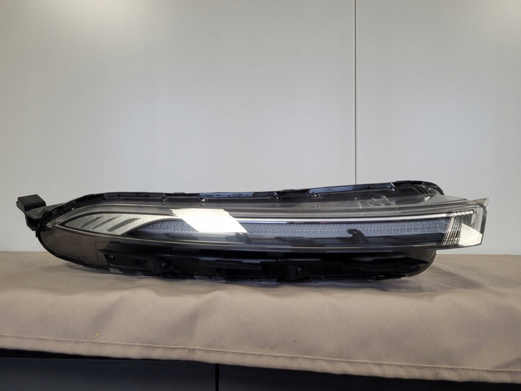 Frontscheinwerfer Hyundai Bayon 92208Q0500 Rechts Scheinwerfer Headlight SCH6282472189ec