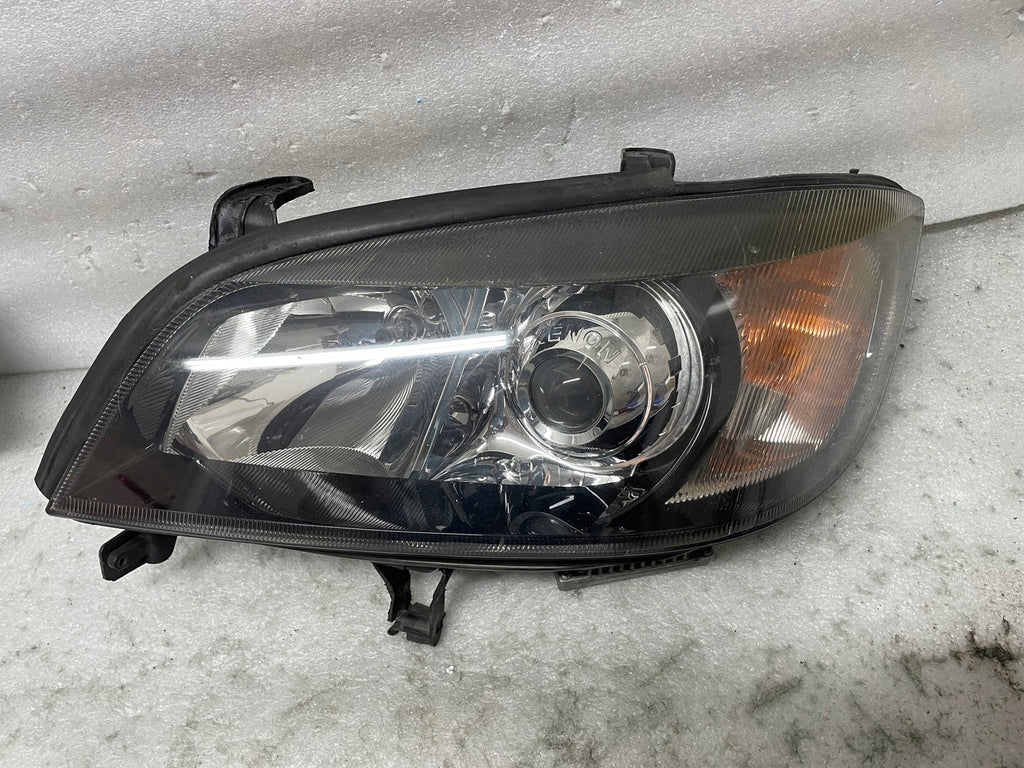 Frontscheinwerfer Opel Zafira B Xenon Links Scheinwerfer Headlight