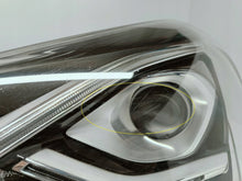 Laden Sie das Bild in den Galerie-Viewer, Frontscheinwerfer Toyota Yaris Links Scheinwerfer Headlight SCH4084616102ku