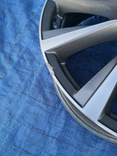 Load image into Gallery viewer, 1x Alufelge 19 Zoll 7.0" 5x114.3 40ET KE409-4E400 Nissan Qashqai Kadjar FEL4114602173br