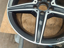 Laden Sie das Bild in den Galerie-Viewer, 1x Alufelge 18 Zoll 8.5" 5x112 49ET A2054011200 Mercedes-Benz A205 Rim Wheel FEL2172995354sb